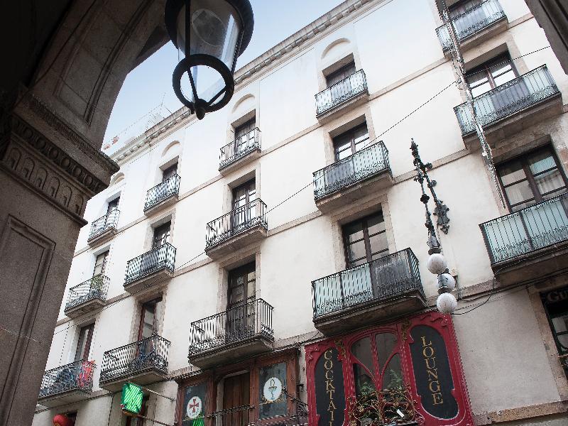 Aspasios Plaza Real Apartments Barcelona Exterior photo